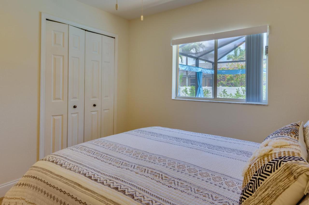 Pet-Friendly Cape Coral Vacation Rental With Lanai! ภายนอก รูปภาพ
